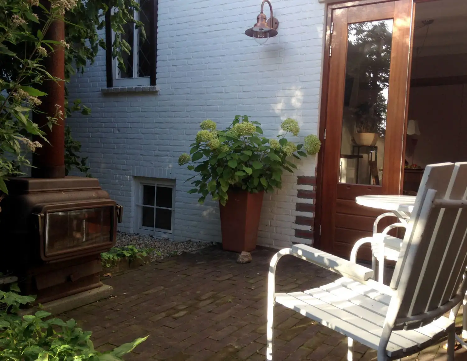 zitje-buiten1-1500x1159